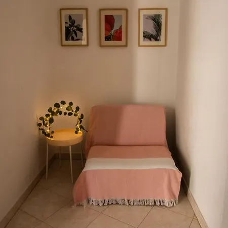 Abelha Apartment *